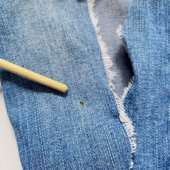 Cello Jeans Womens Junior Size 3 Blue Medium Wash Distressed Skinny Stretch - Picture 3 of 16